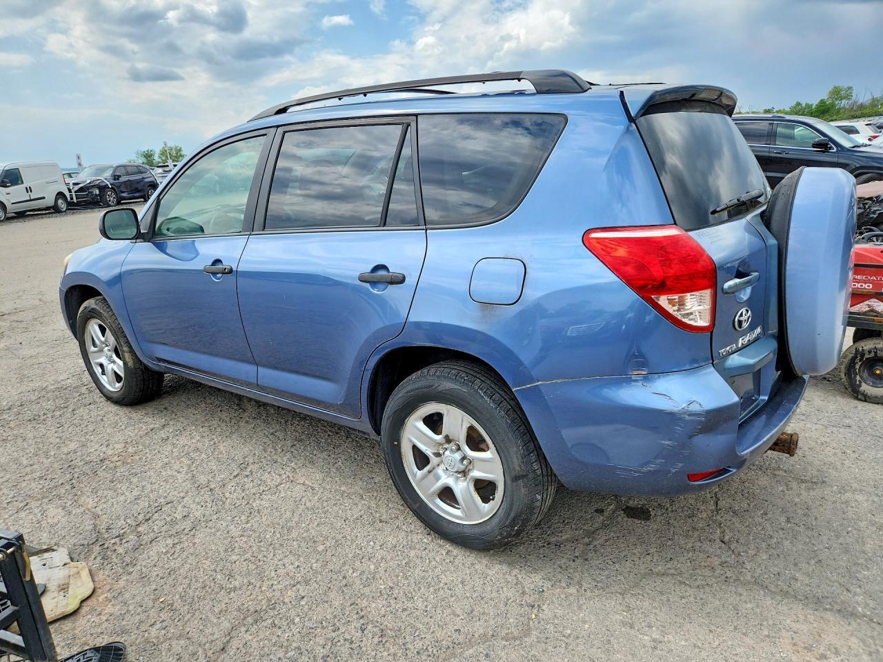 2007 Toyota Rav4 Base - Image 2