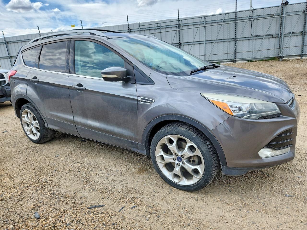 2013 Ford Escape Titanium - Image 4