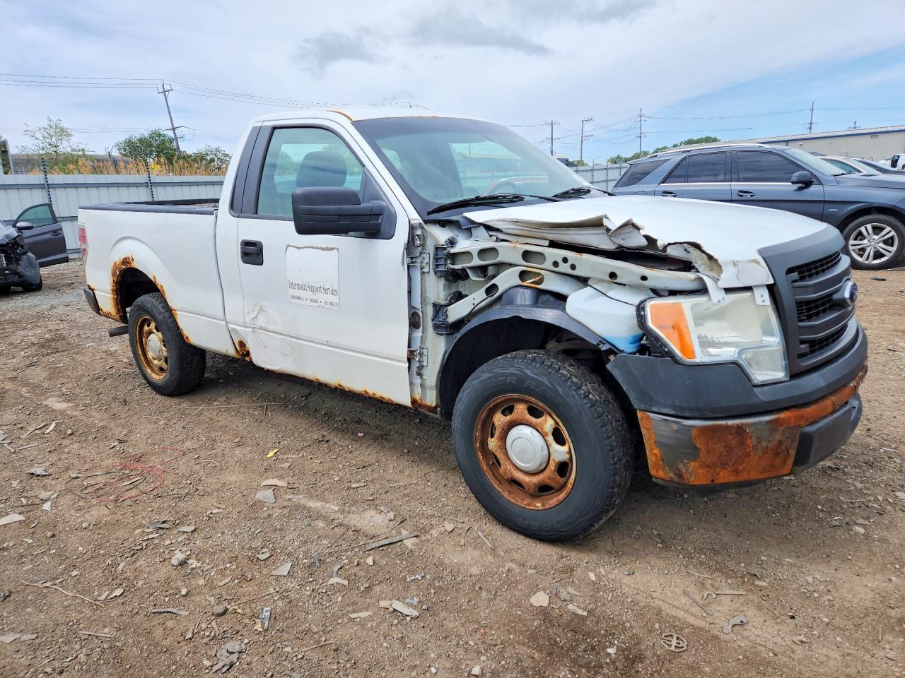 2014 Ford F150 - Фото 4