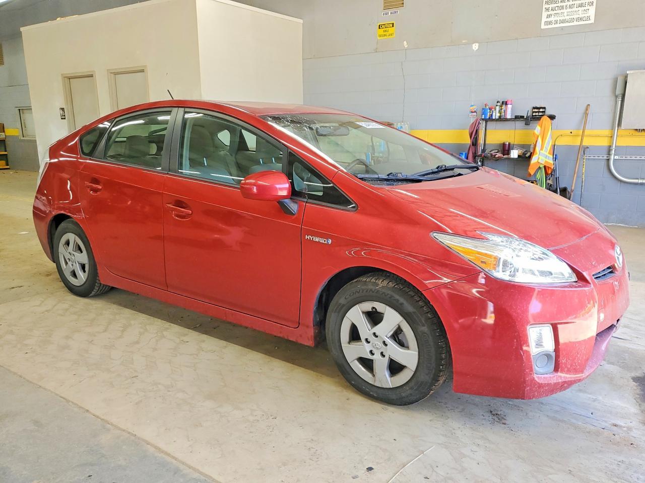 2010 Toyota Prius Iii - Image 4