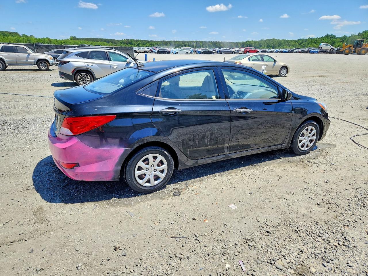 2014 Hyundai Accent Gls - Image 3