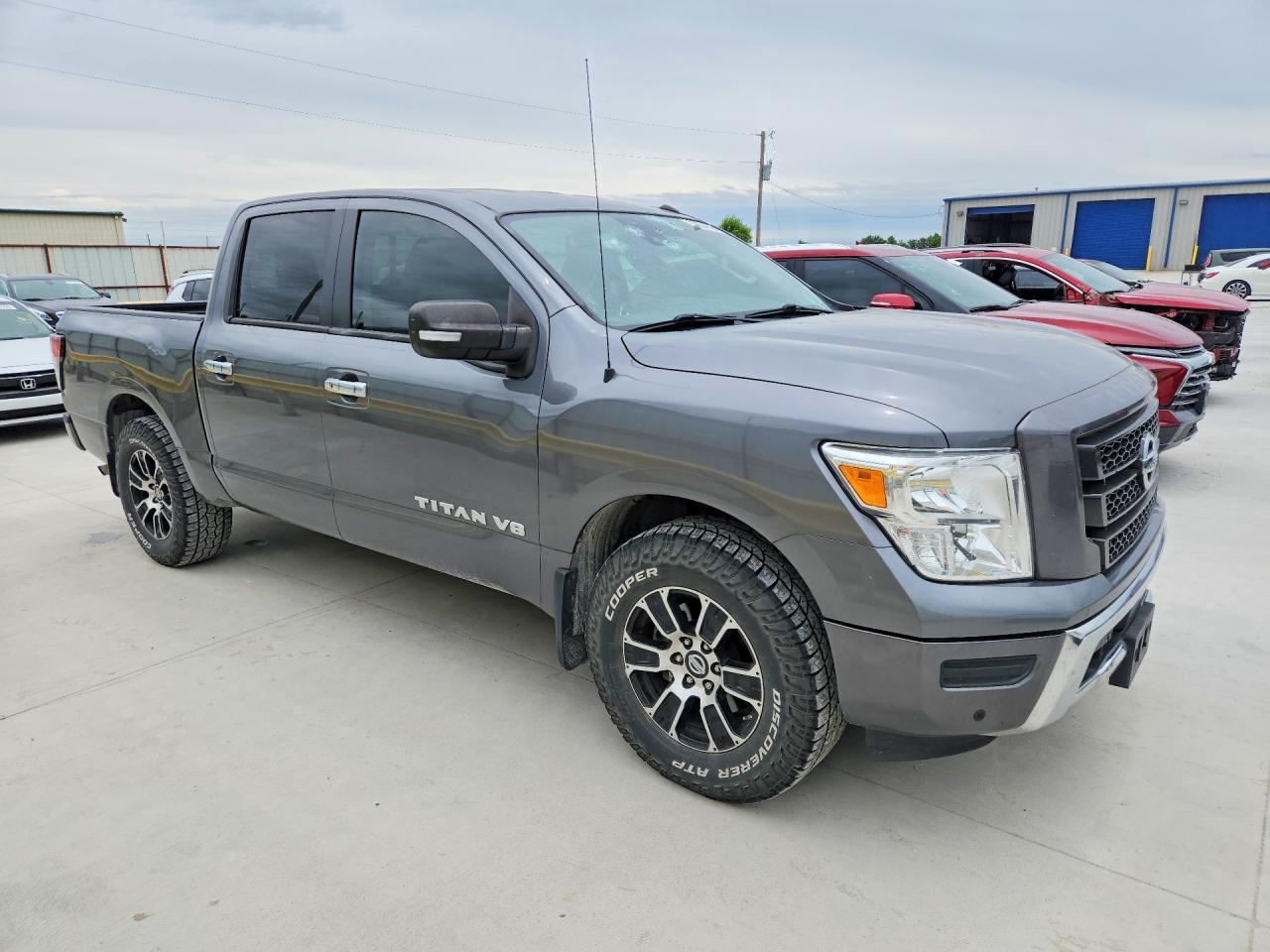 2020 Nissan Titan Sv - Фото 4