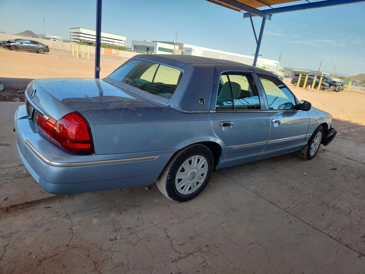2004 Mercury Grand Marquis Gs - Фото 3