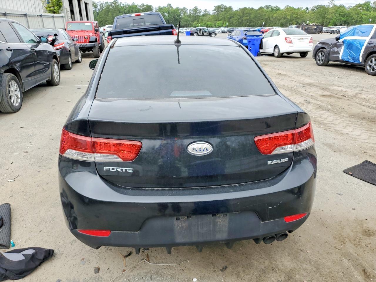 2010 Kia Forte Ex - Image 6