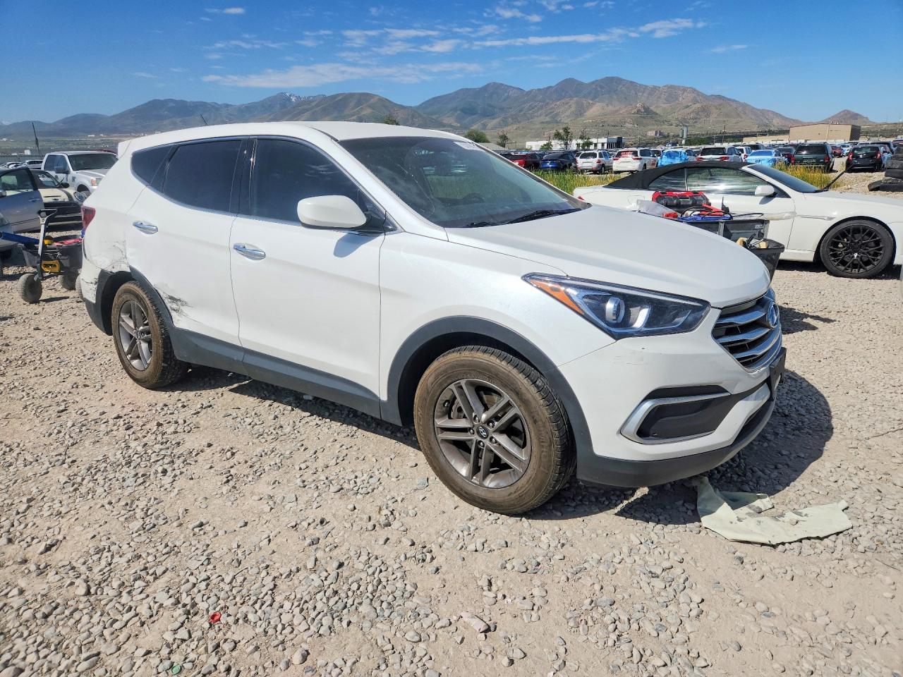 2018 Hyundai Santa Fe Sport 2.4L - Image 4