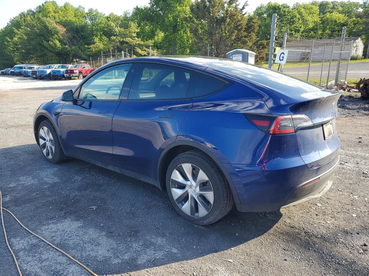 2023 Tesla Model Y - Image 2