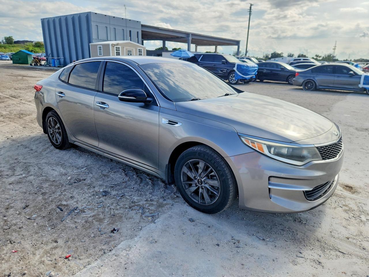 2018 Kia Optima Lx - Фото 4