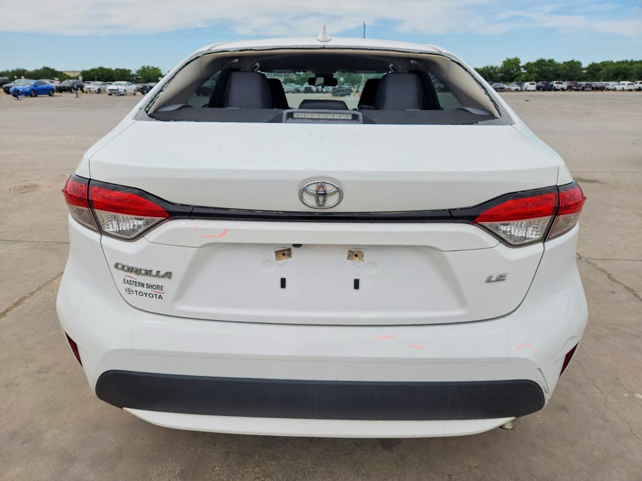 2022 Toyota Corolla Le - Image 6