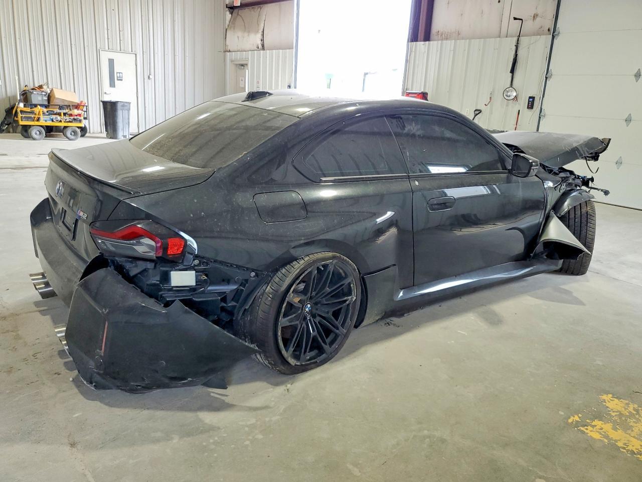2024 BMW M2 - Фото 3