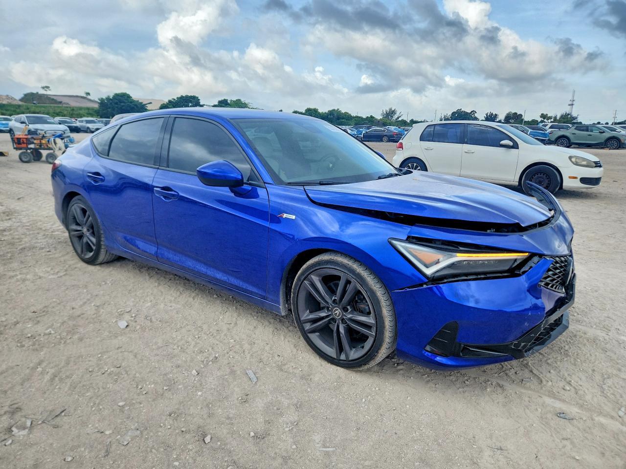 2023 Acura Integra A-Spec - Image 4