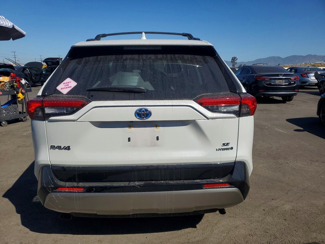 2023 Toyota Rav4 Se - Фото 6