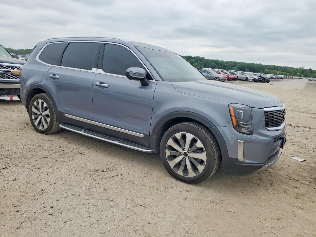 2022 Kia Telluride S - Фото 4