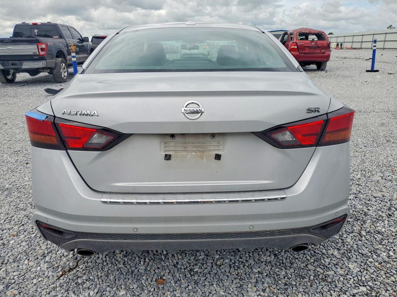 2022 Nissan Altima Sr - Фото 6