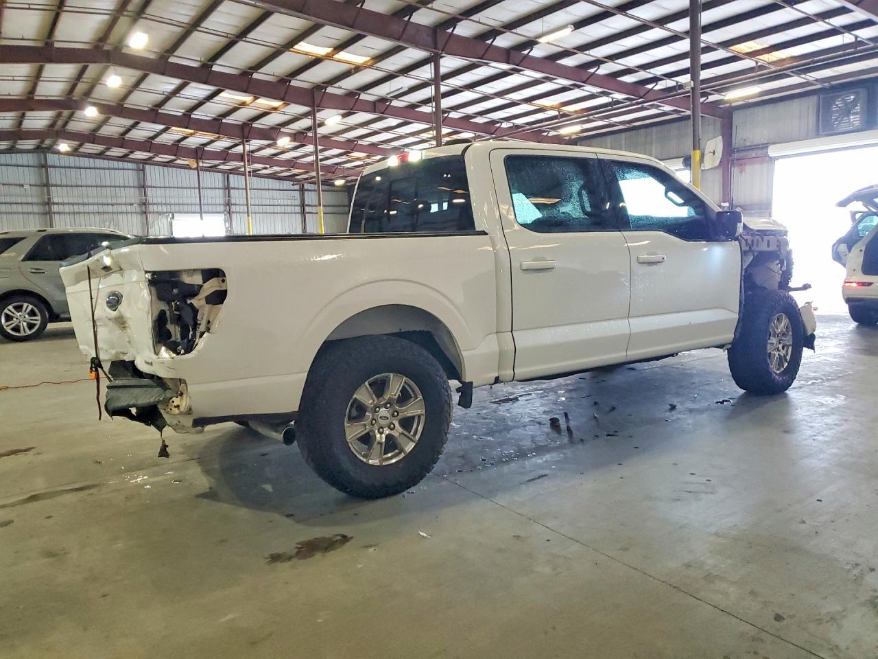 2021 Ford F150 Supercrew - Фото 3