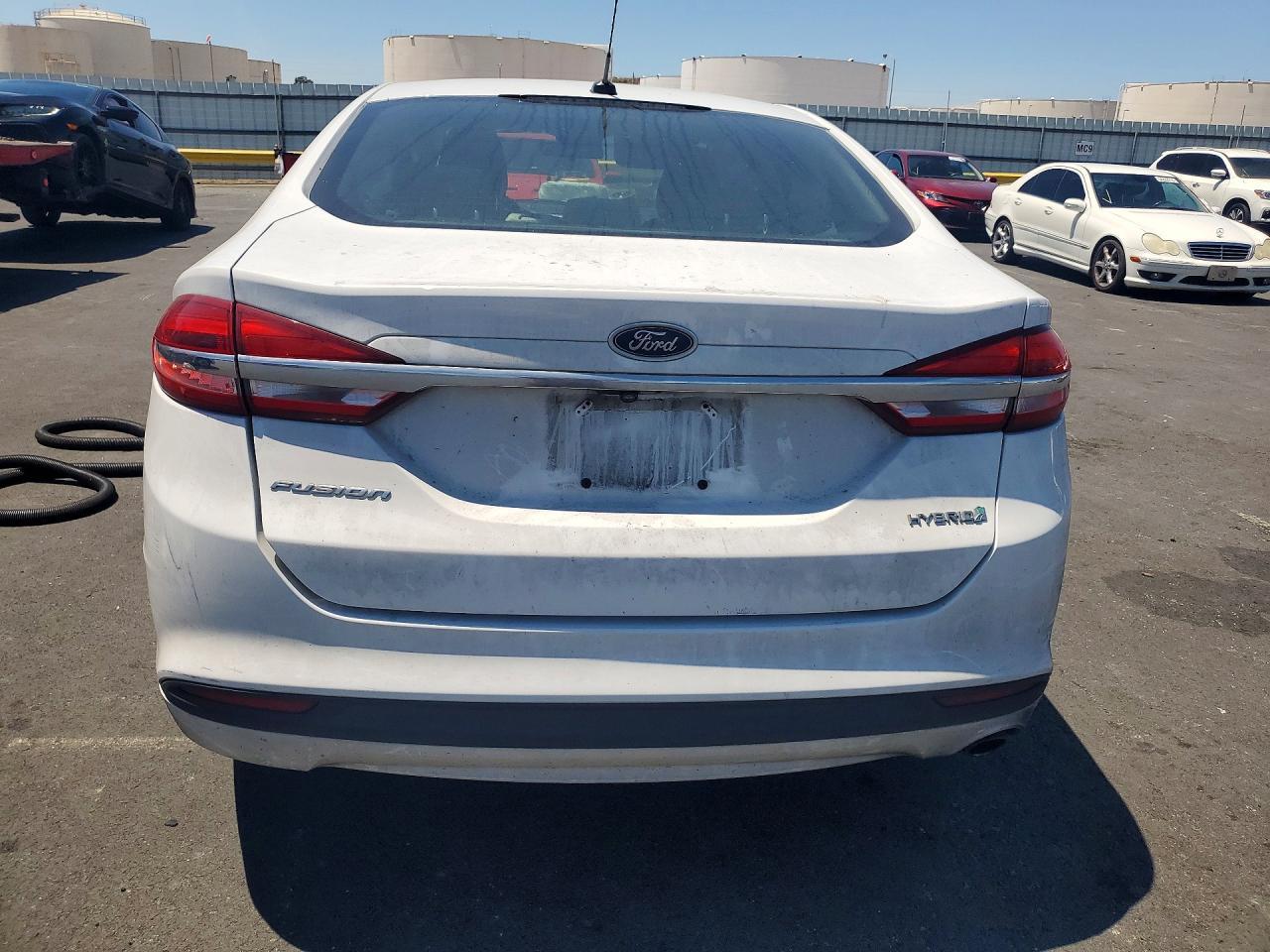 2018 Ford Fusion S Hybrid - Фото 6