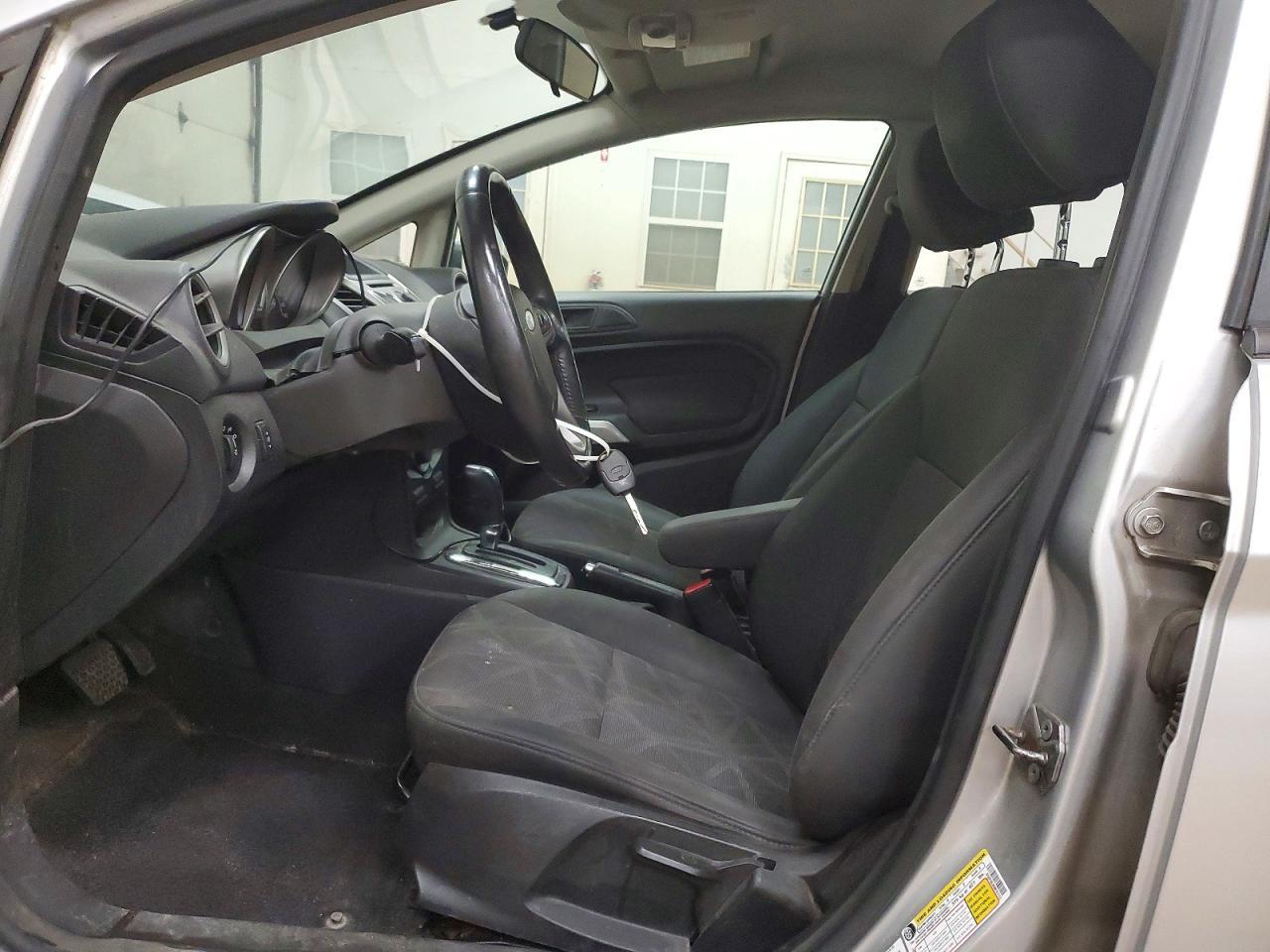 2013 Ford Fiesta Se - Image 7
