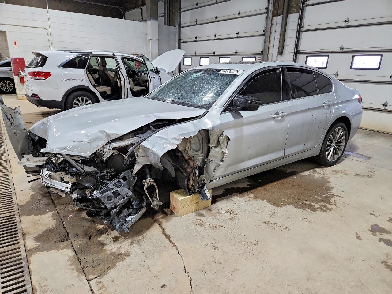2021 BMW 530 Xi
