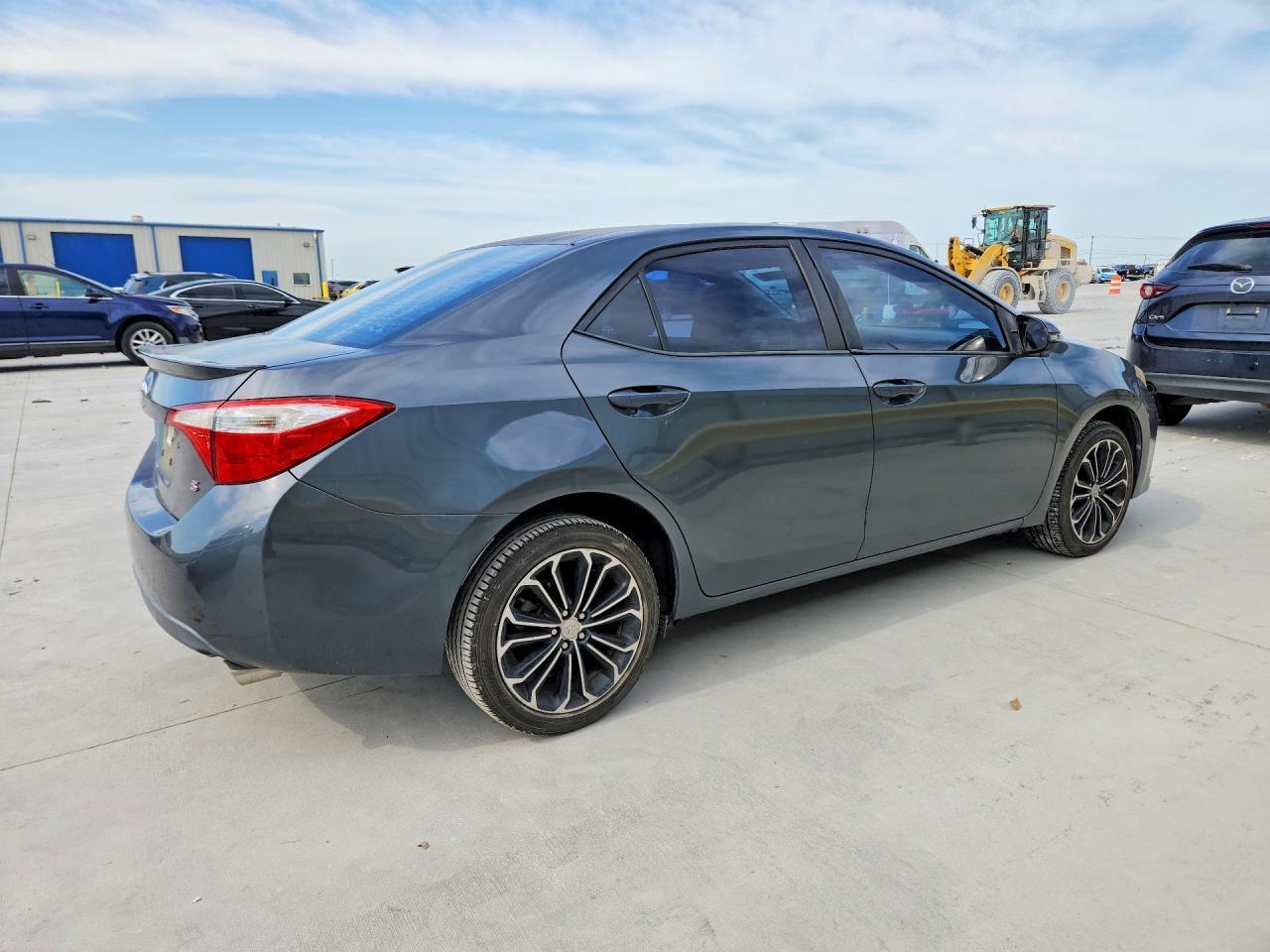 2014 Toyota Corolla S Plus - Фото 3