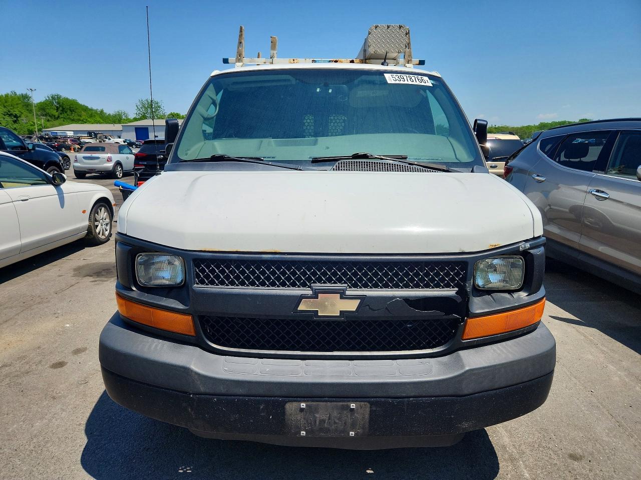 2015 Chevrolet Express G2500 - Image 5