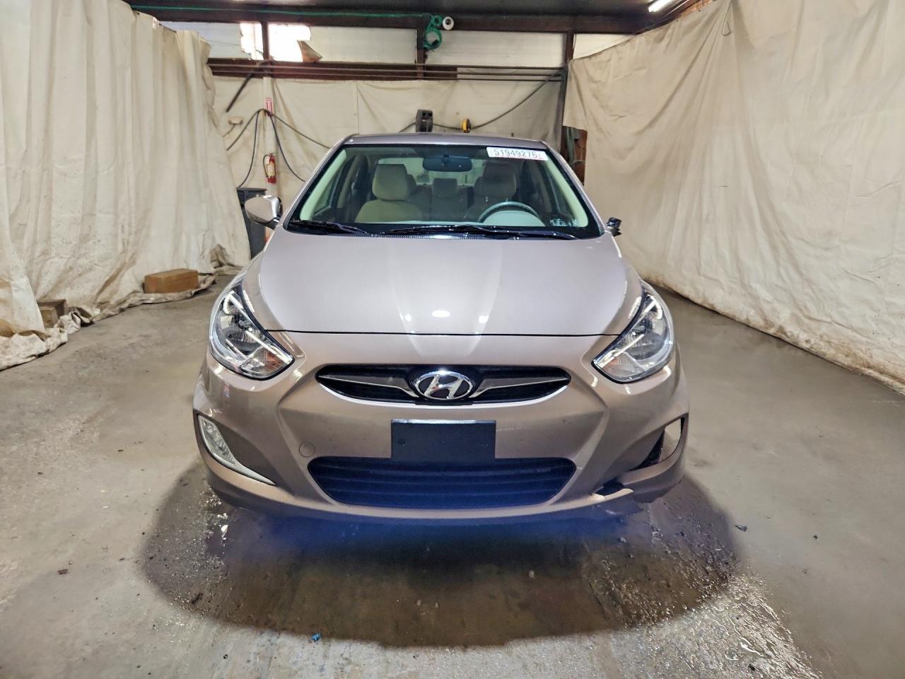 2013 Hyundai Accent Gls - Фото 5