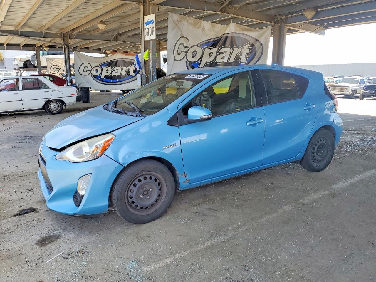 2015 Toyota Prius C One