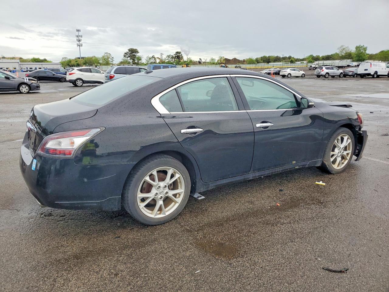 2012 Nissan Maxima 3.5 S - Фото 3