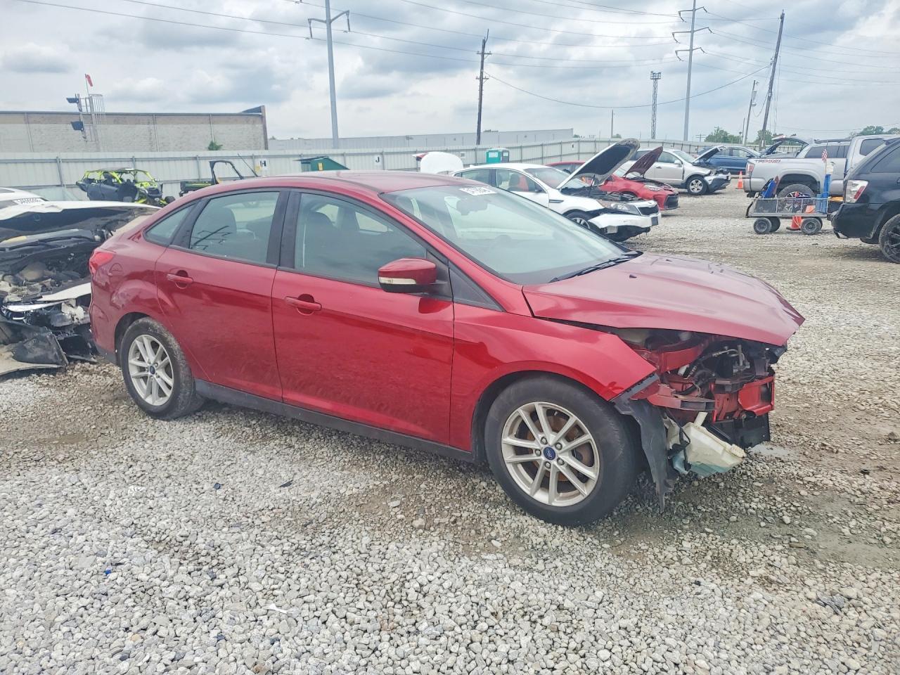2017 Ford Focus Se - Image 4