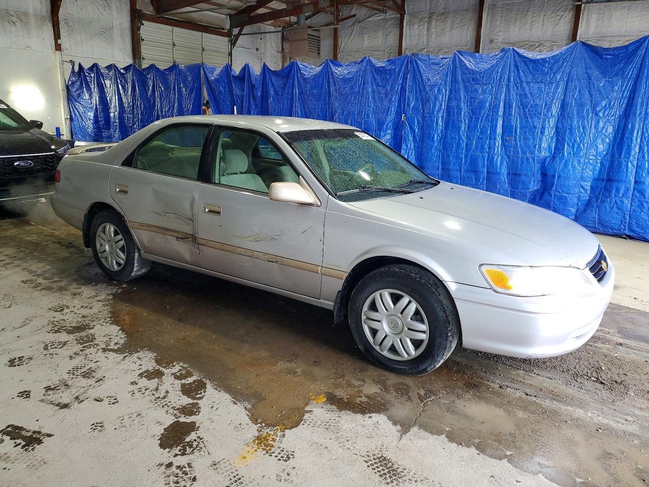 2000 Toyota Camry Le V6 - Image 4