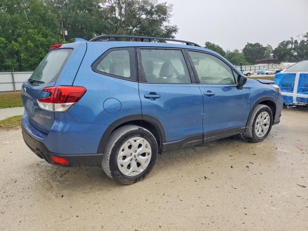 2022 Subaru Forester - Image 3