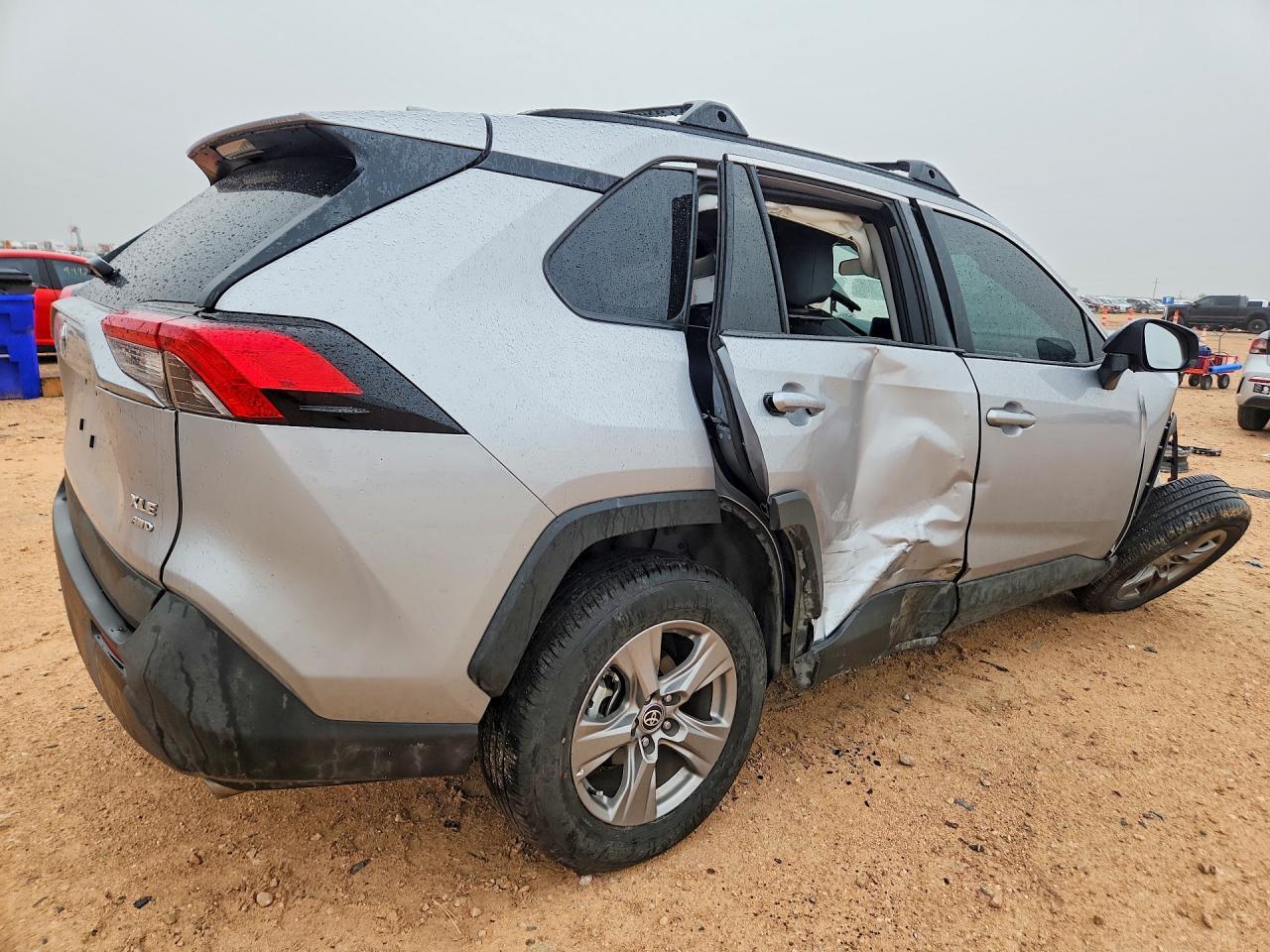 2024 Toyt Rav4 Xle - Фото 3