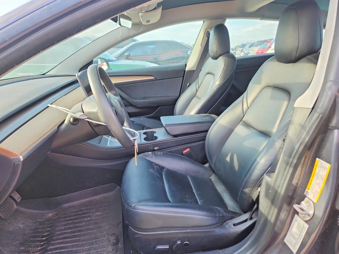 2021 Tesla Model 3 - Фото 7