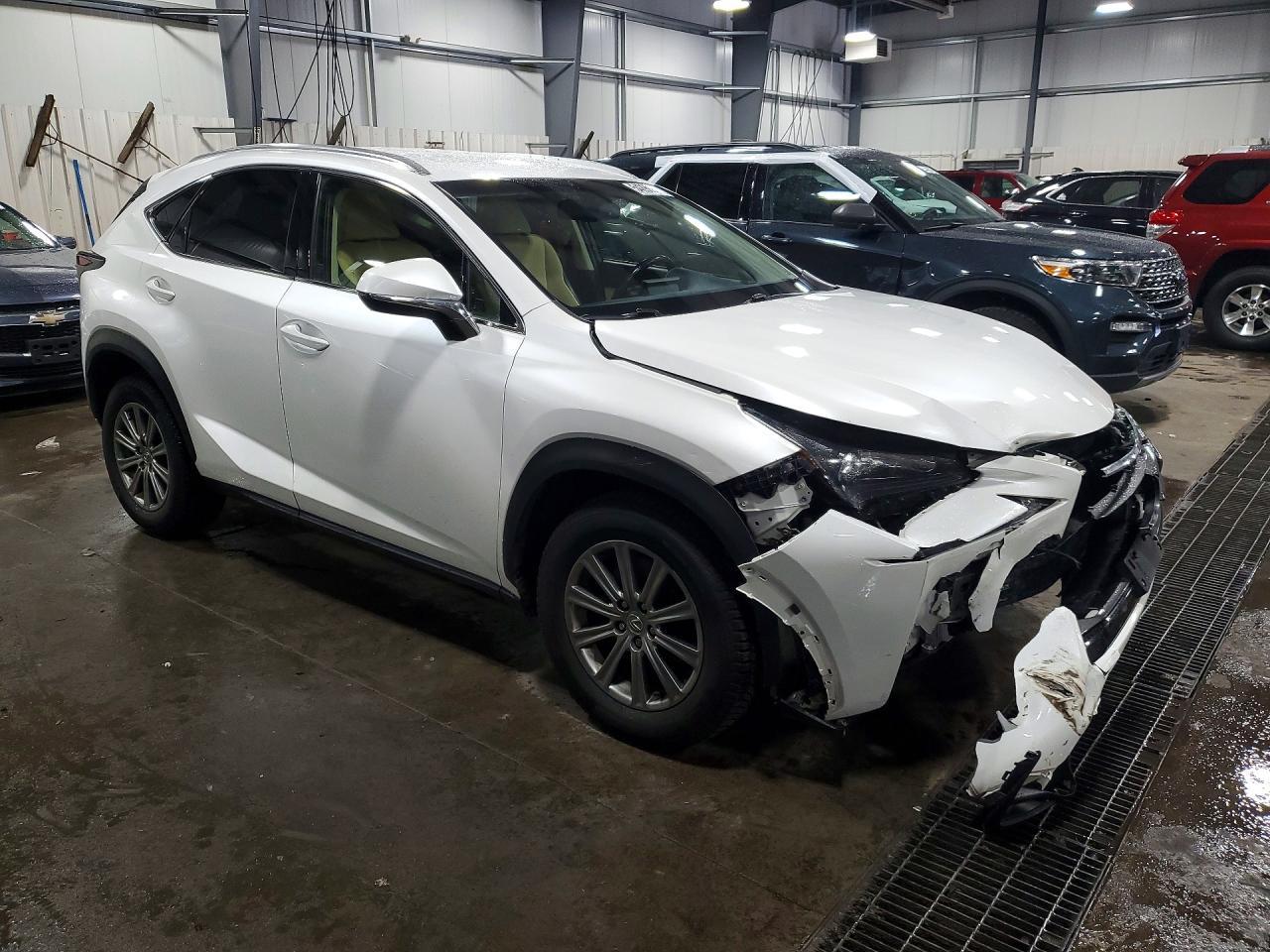 2015 Lexus Nx 200T - Image 4