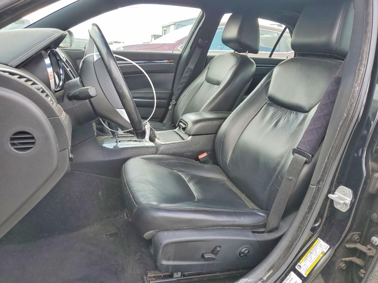 2011 Chrysler 300 Limited - Фото 7