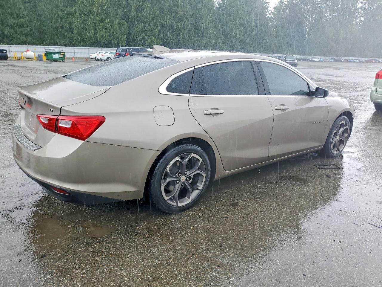 2023 Chevrolet Malibu Lt - Фото 3