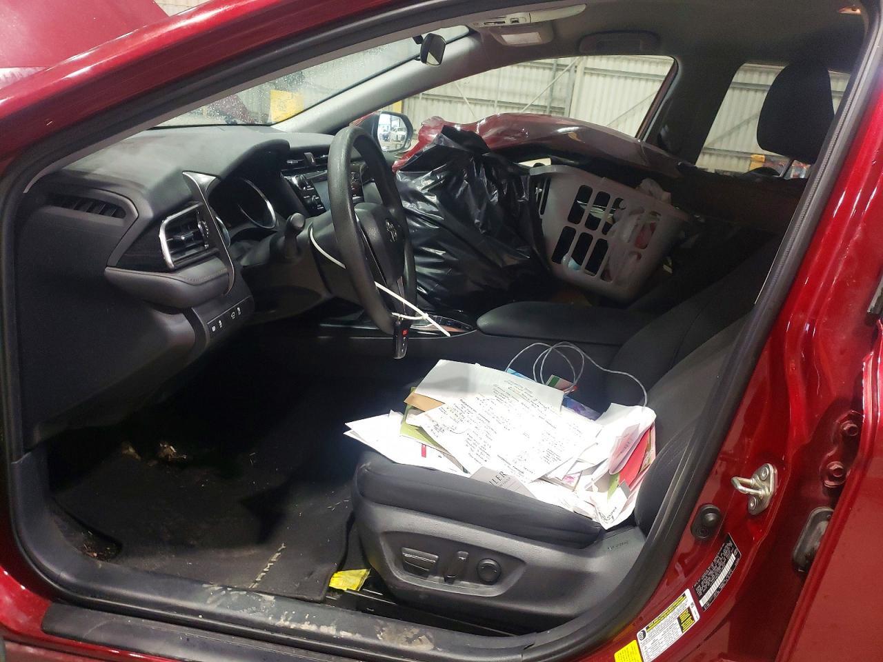 2020 Toyota Camry Le - Image 7