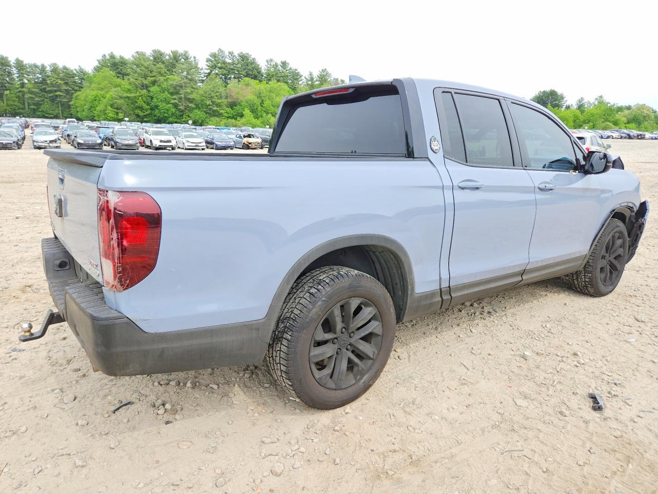 2023 Honda Ridgeline Sport - Image 3