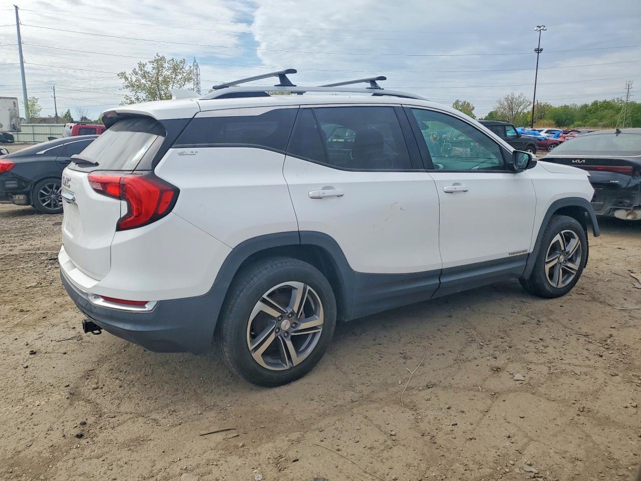 2019 GMC Terrain Slt - Image 3