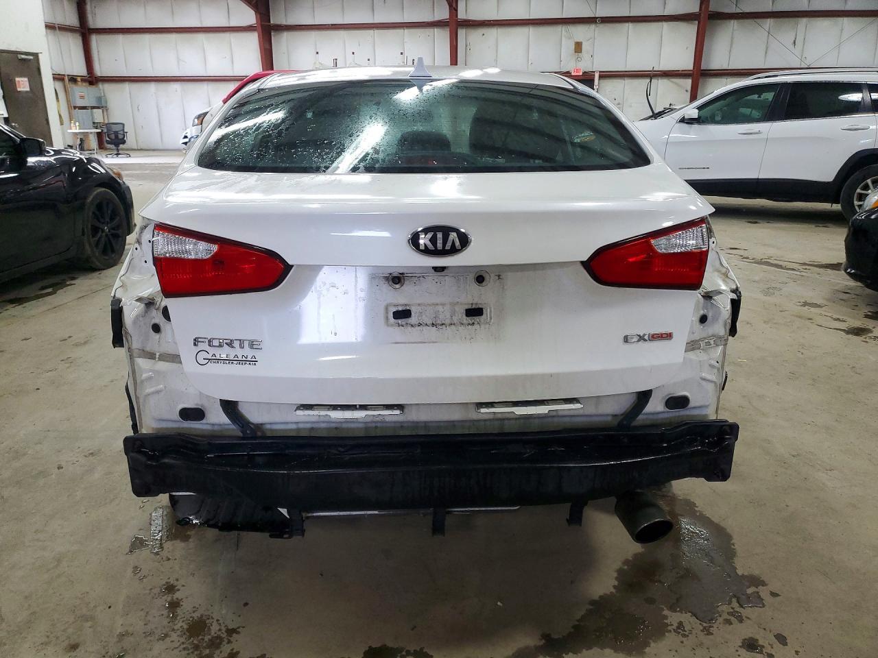 2016 Kia Forte Ex - Фото 6