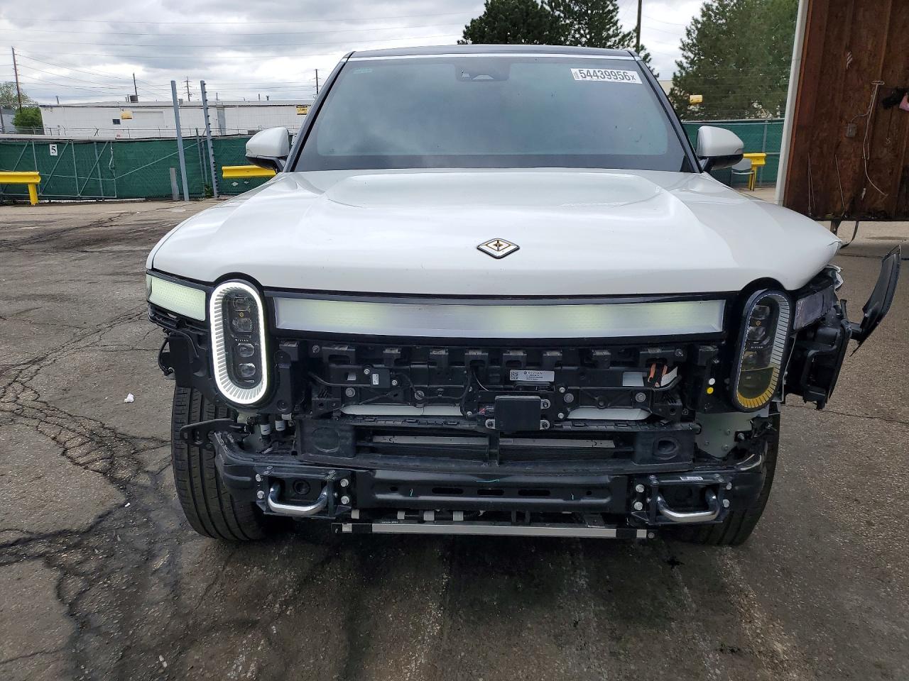 2023 Rivian R1S Adventure - Image 5