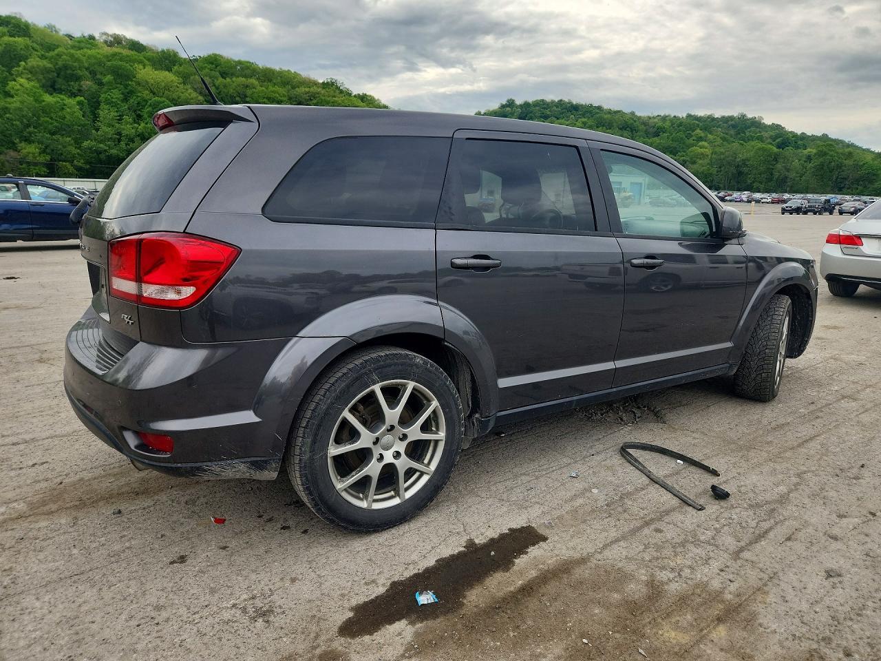 2015 Dodge Journey R - Фото 3