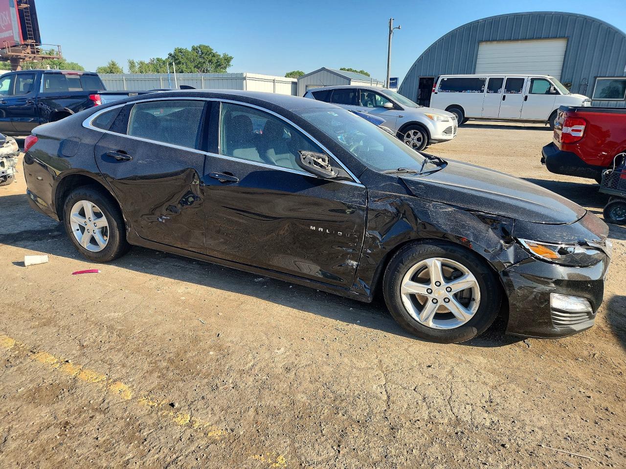 2023 Chevrolet Malibu Lt - Фото 4