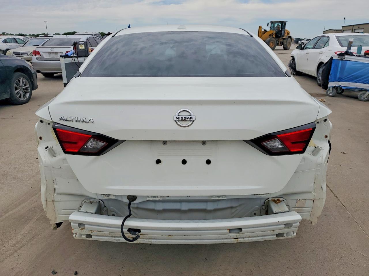 2019 Nissan Altima S - Image 6
