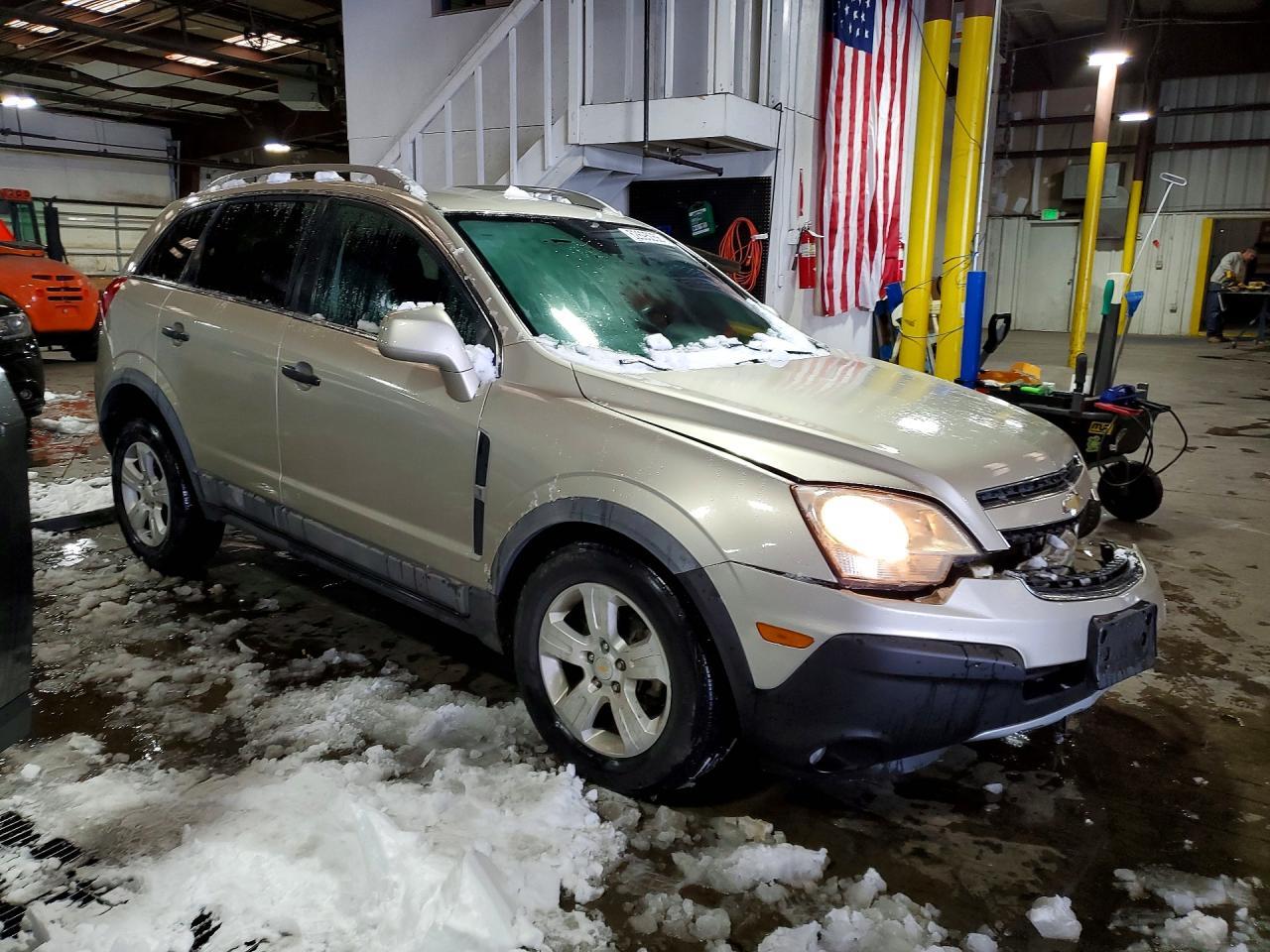 2014 Chevrolet Captiva Ls - Image 4