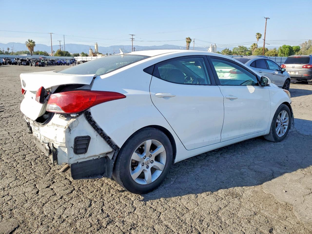 2013 Hyundai Elantra Gls - Фото 3