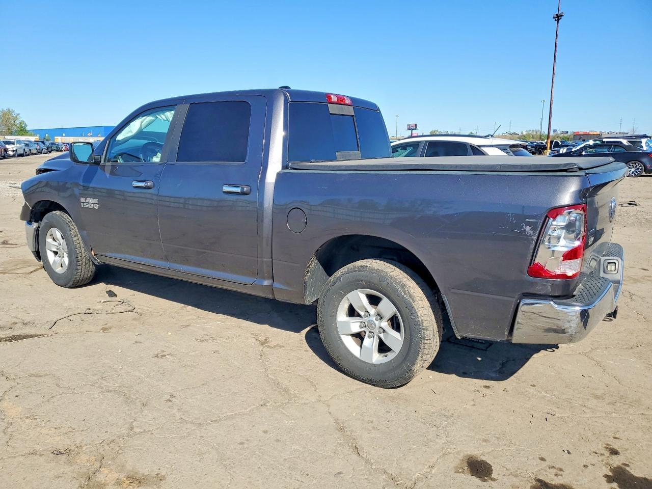 2016 Ram 1500 Slt - Image 2