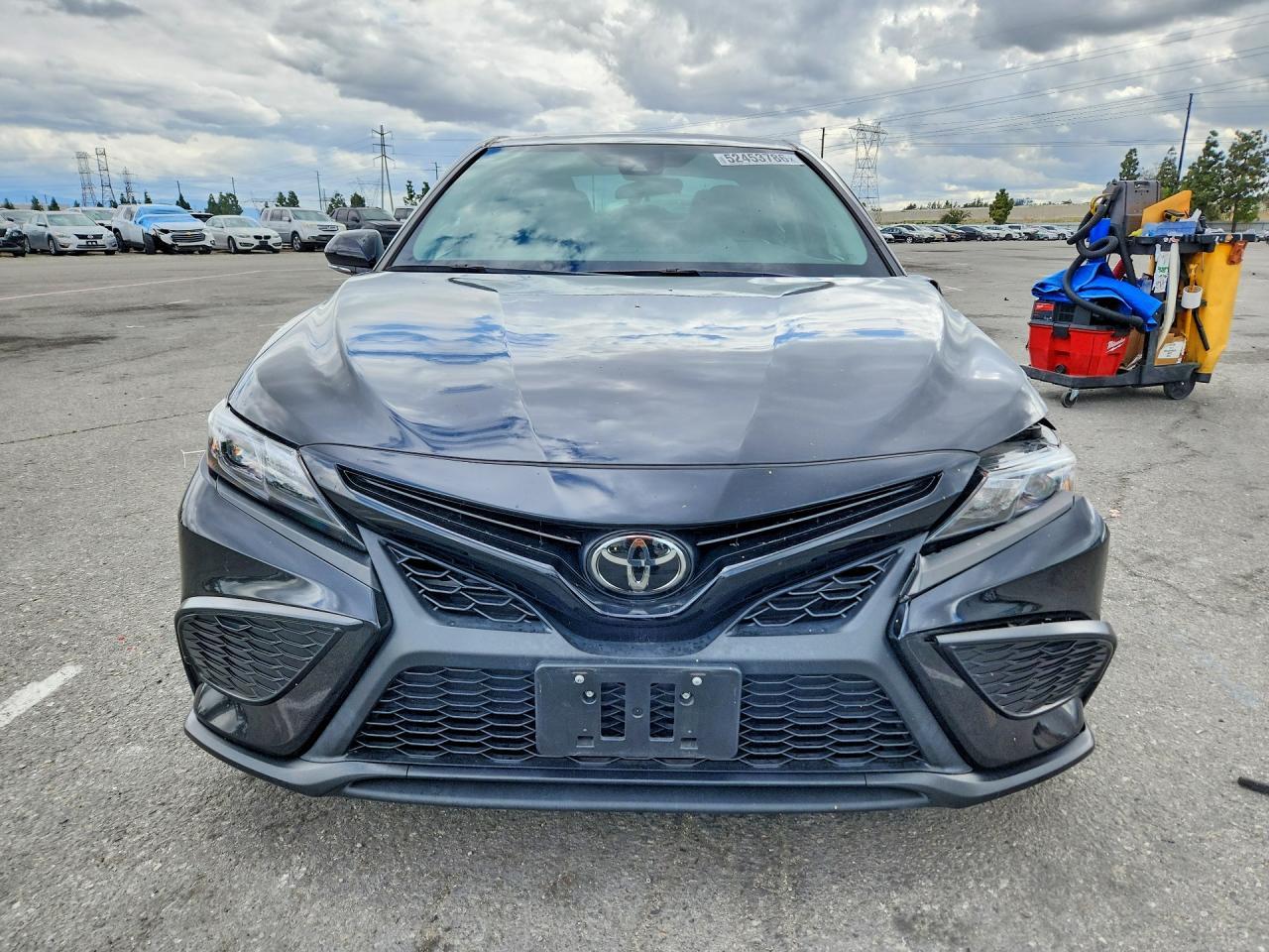 2024 Toyota Camry Se - Image 5