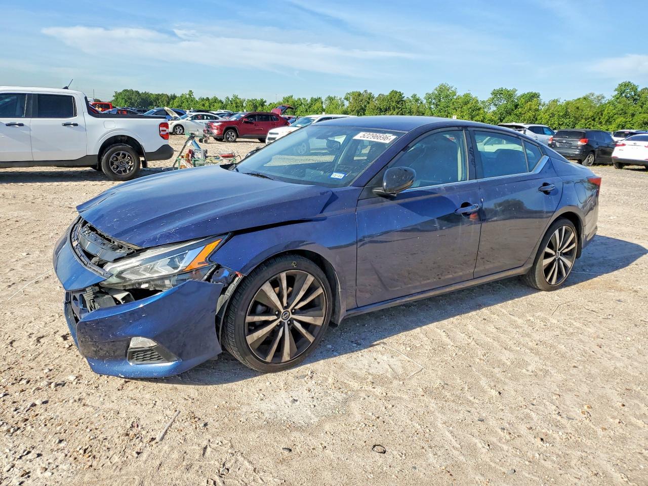 2022 Nissan Altima Sr