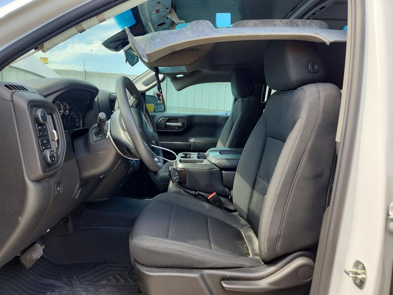 2021 Chevrolet Silverado - Фото 7