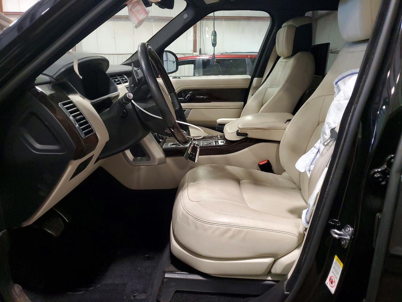 2021 Land Rover Range Rover Westminster Edition - Image 7