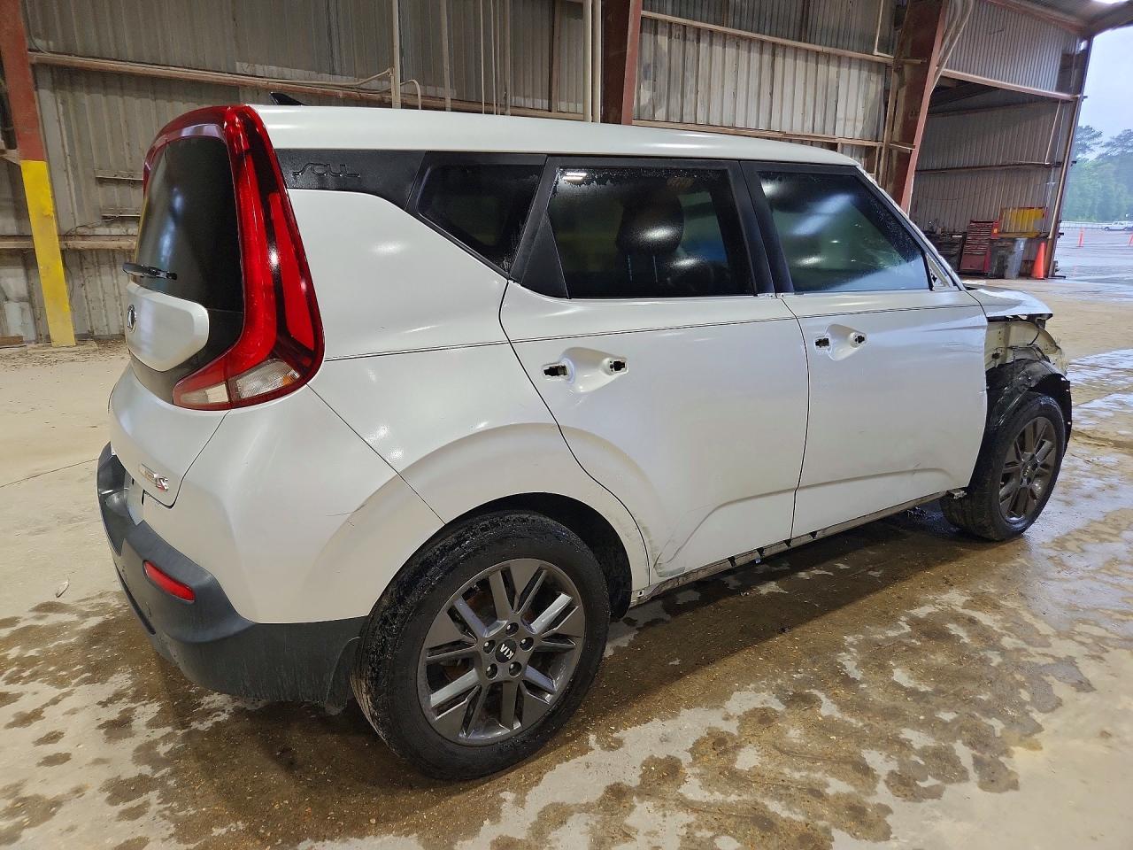 2021 Kia Soul Lx - Фото 3